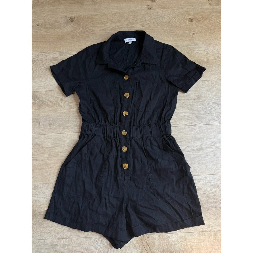 EUC Gianni Bini short sleeve button up black romper linen blend coastal size S